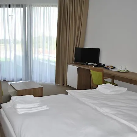 Golf Jezera 4* Ostrožská Nová Ves