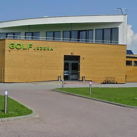 Golf Jezera מלון 4*
