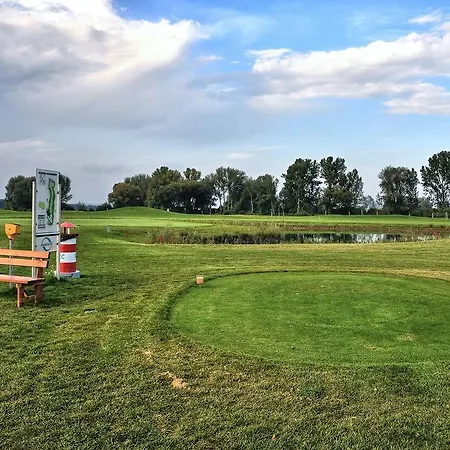 Golf Jezera 4* Ostrožská Nová Ves