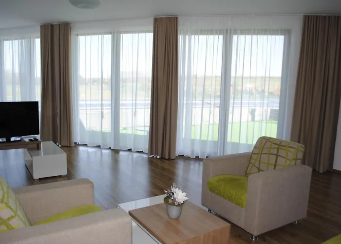 Golf Jezera 4*